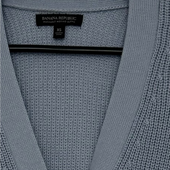 Banana Republic Washable Merino Blend Cardigan - Picture 4 of 4